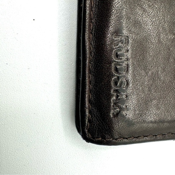RUDSAK BROWN LEATHER BIFOLD WALLET MEN WALLET MAGNETIC MONEY  HOLDER - Picture 6 of 8